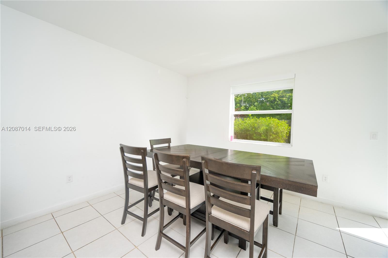 1231 SE 27th Terrace