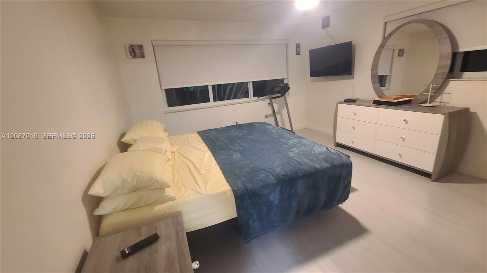 175 NE 203 Te