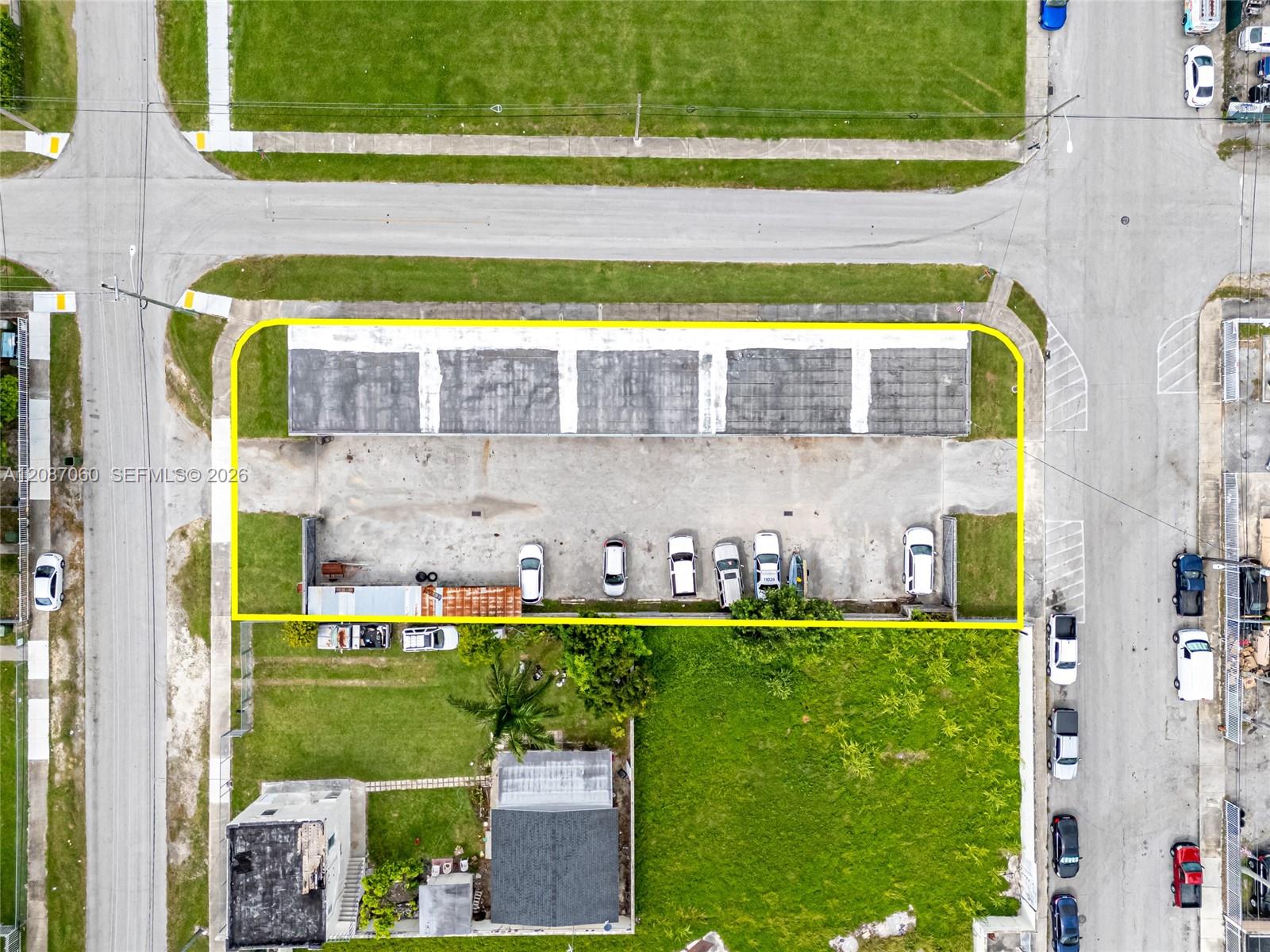 105 NE 1st Road