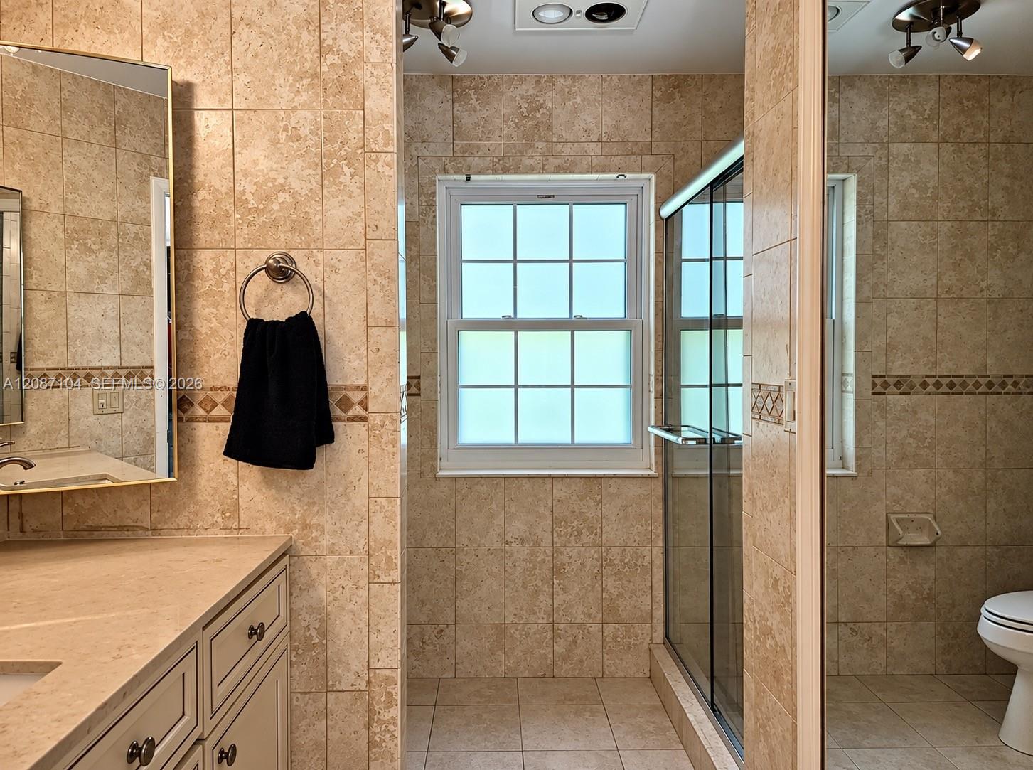 580 NW 66th Avenue