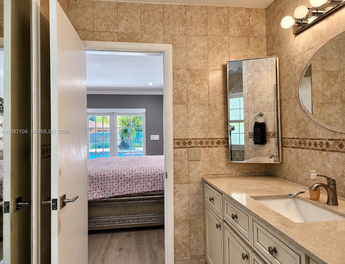 580 NW 66th Avenue