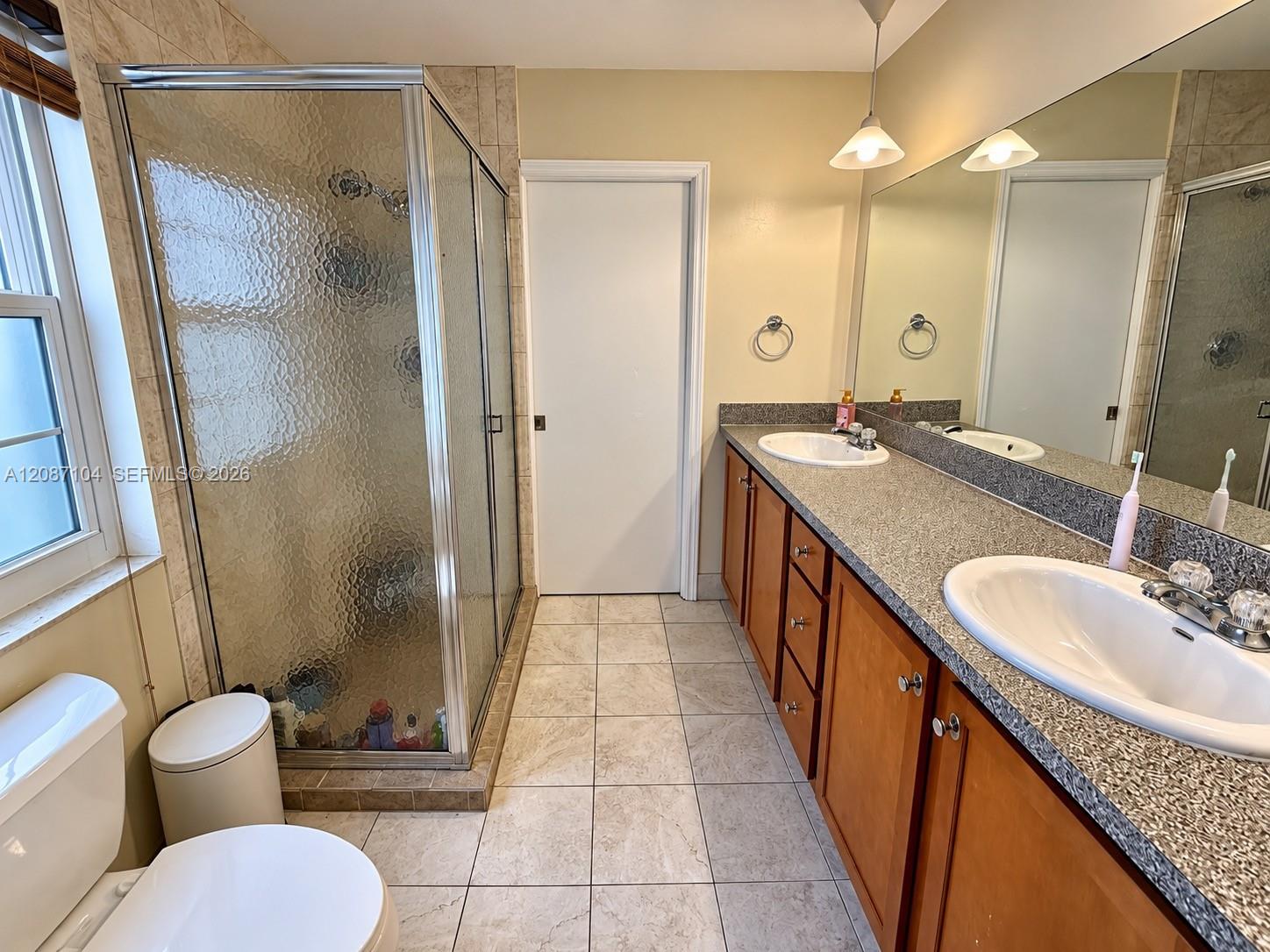 580 NW 66th Avenue