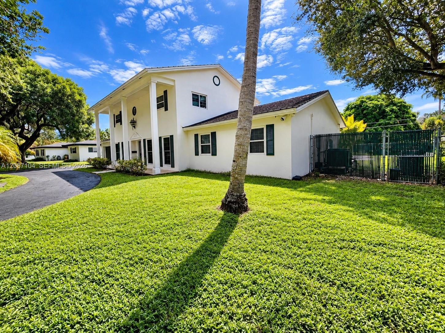 580 NW 66th Avenue