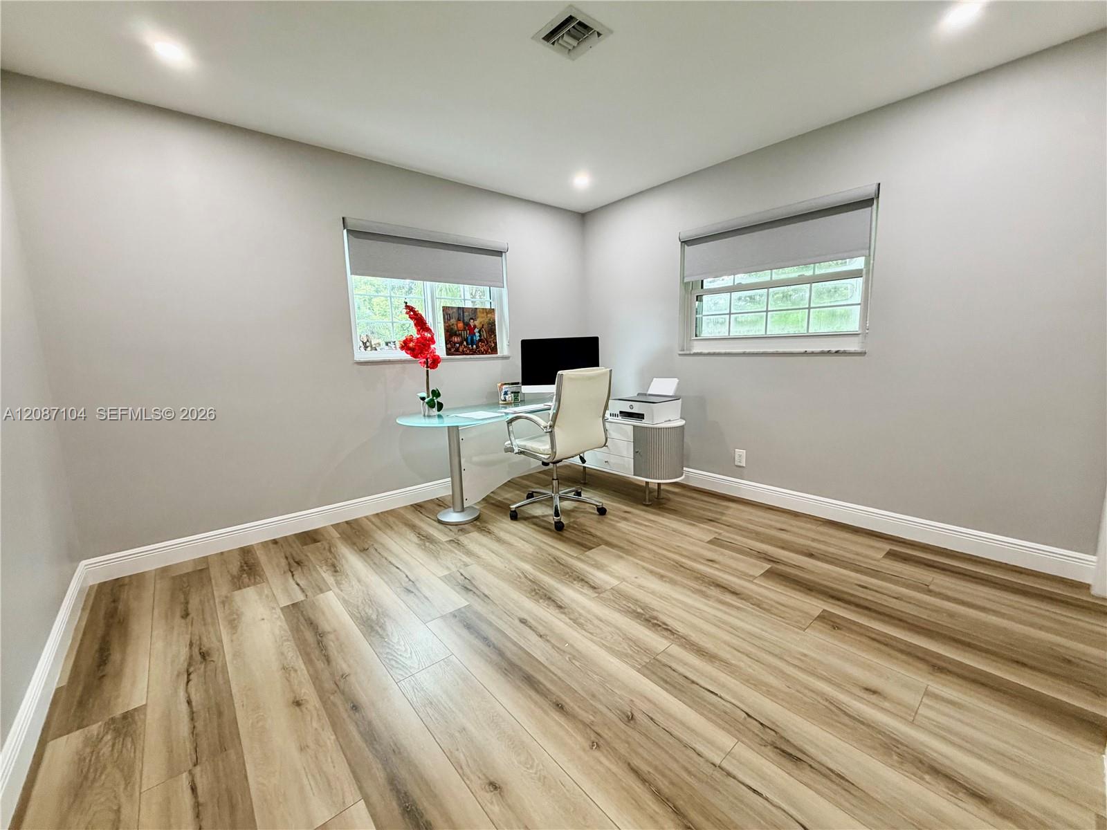 580 NW 66th Avenue