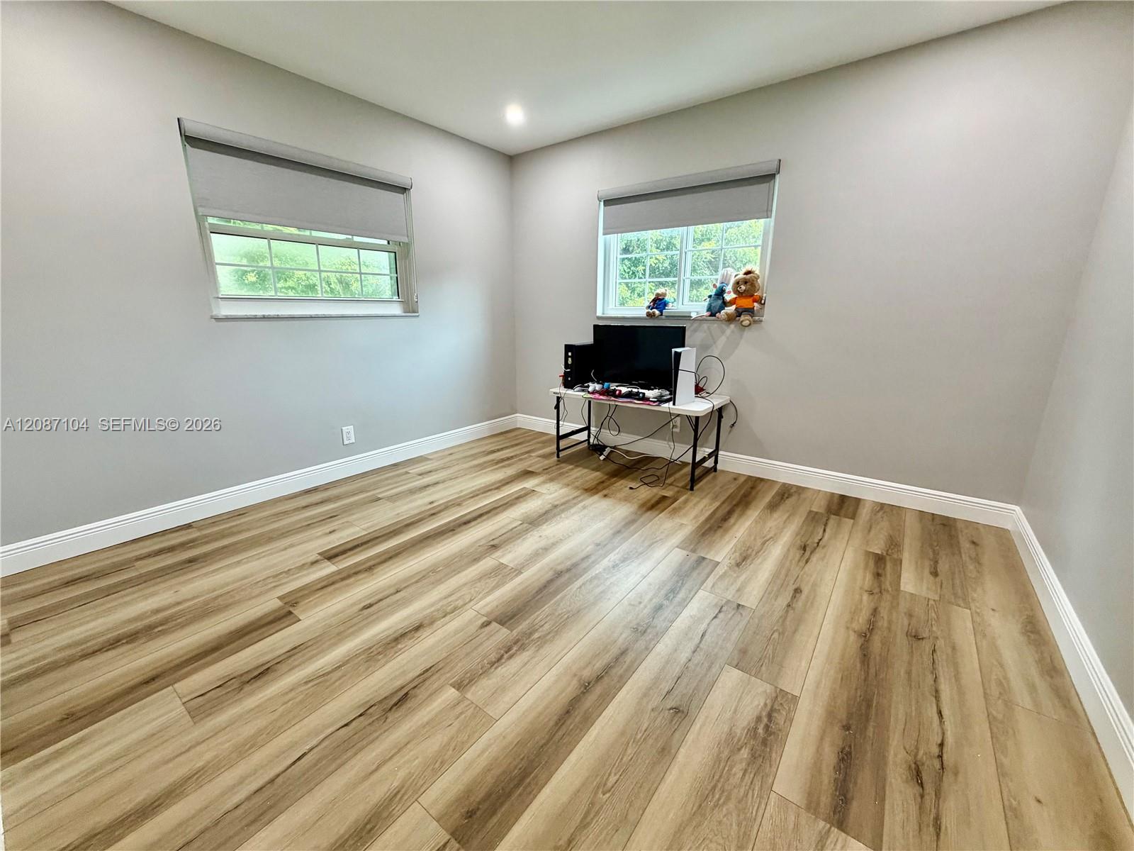 580 NW 66th Avenue