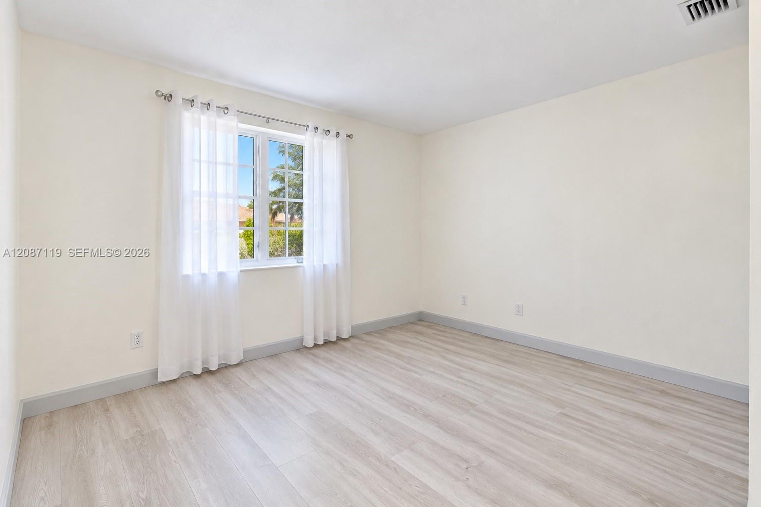 13041 NW 11th Terrace