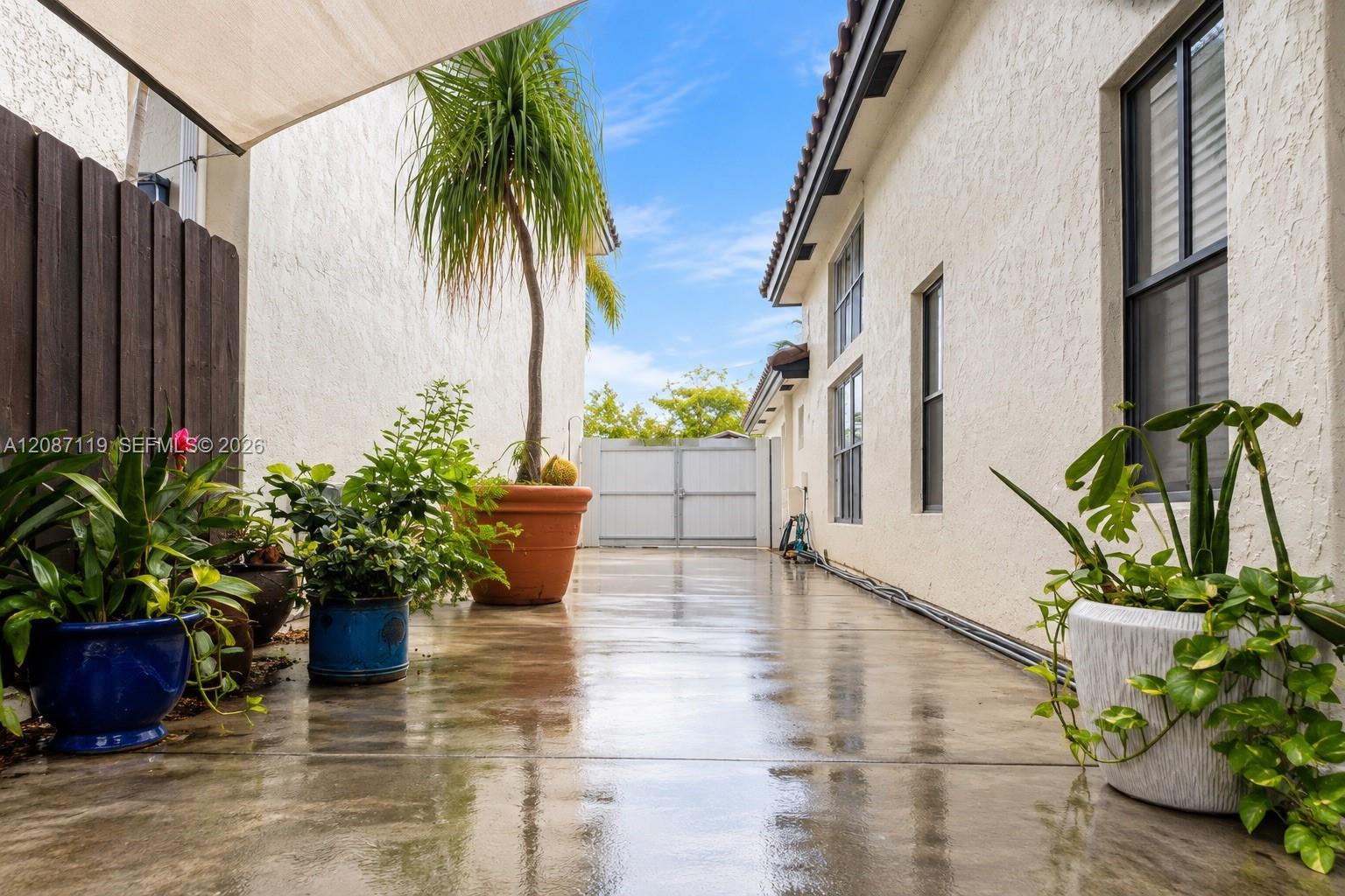 13041 NW 11th Terrace