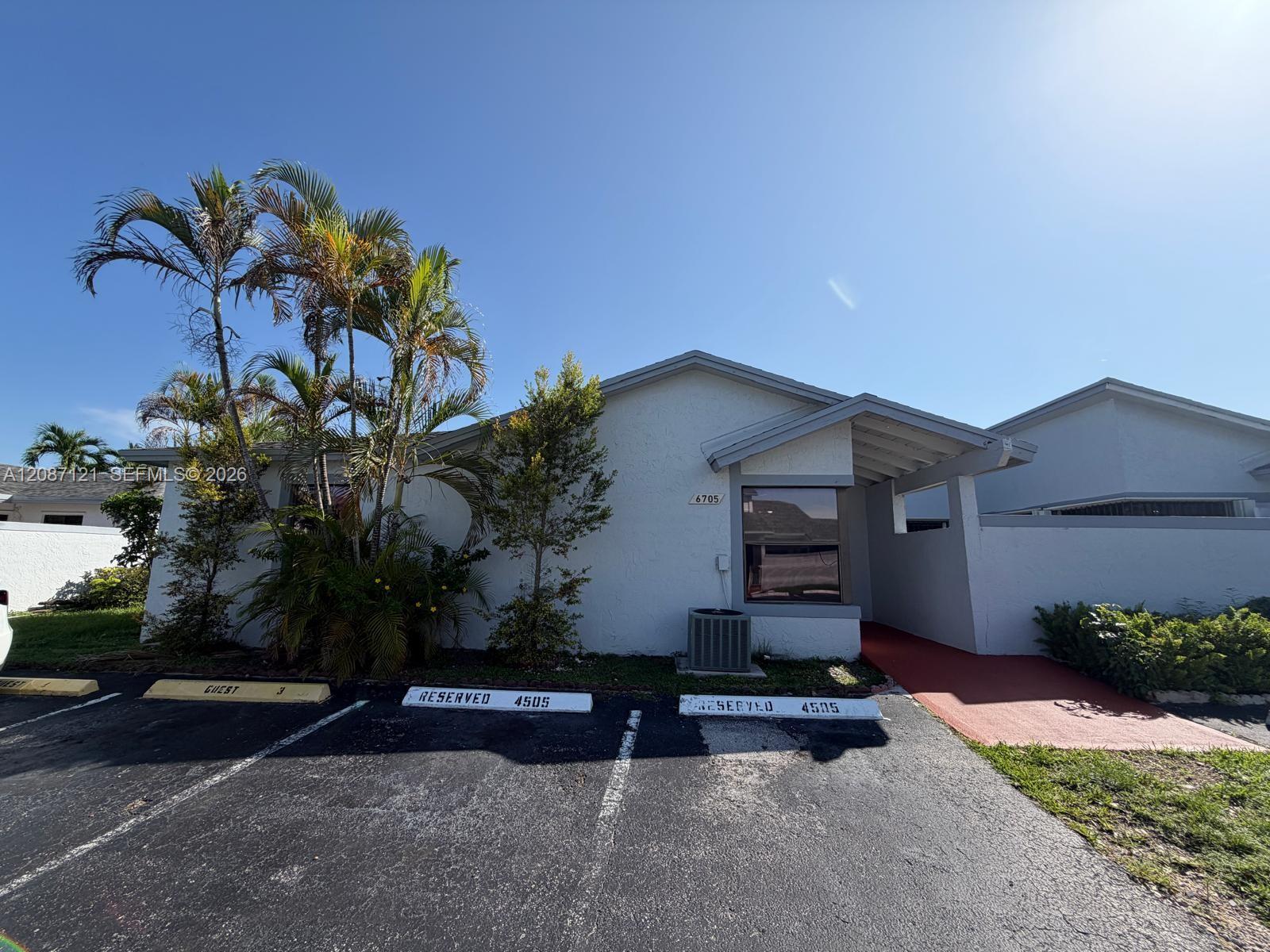 6705 SW 152nd Place