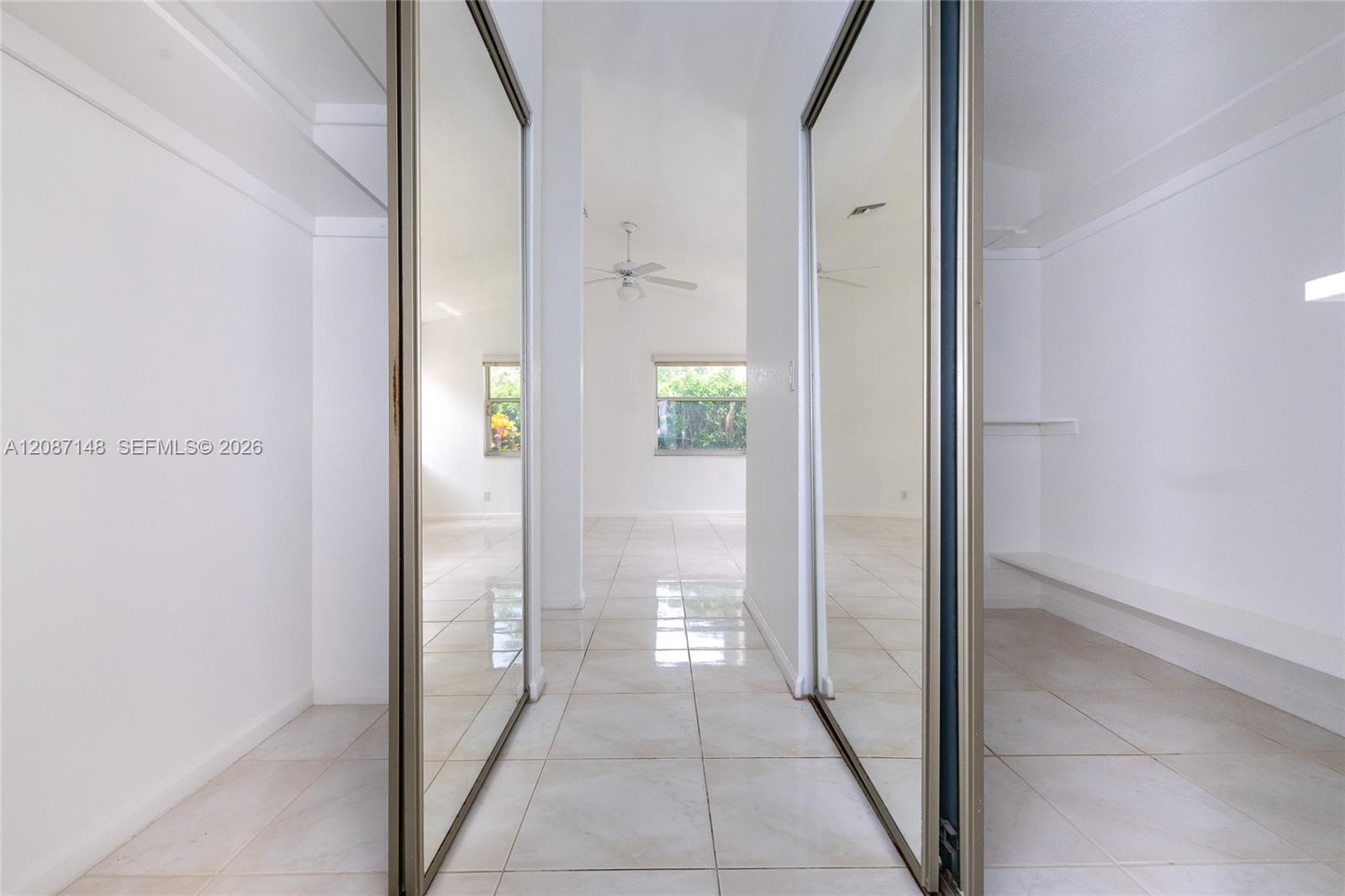 9706 Harbour Lake Circle gallery image #14