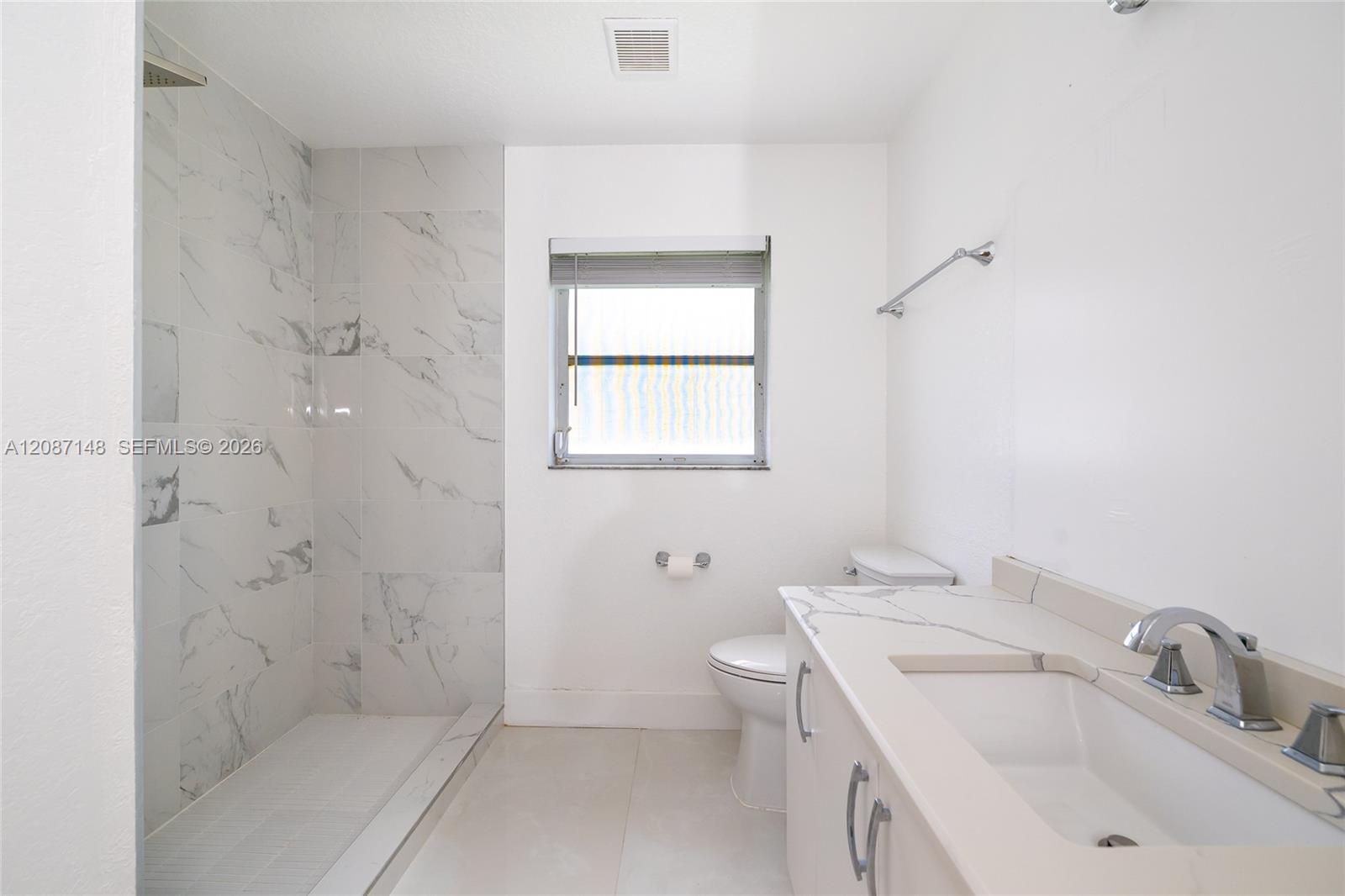 9706 Harbour Lake Circle gallery image #20