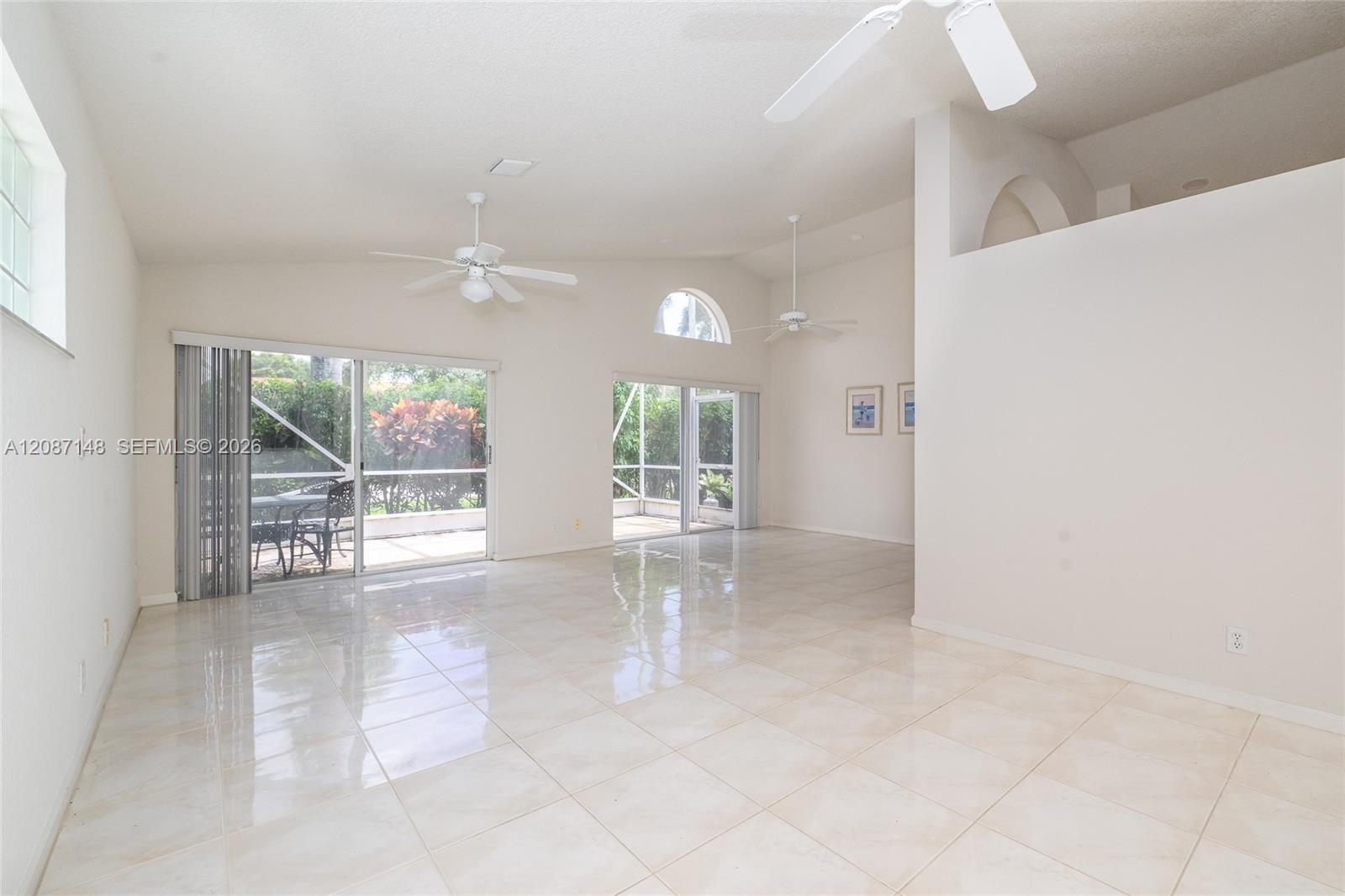 9706 Harbour Lake Circle gallery image #7
