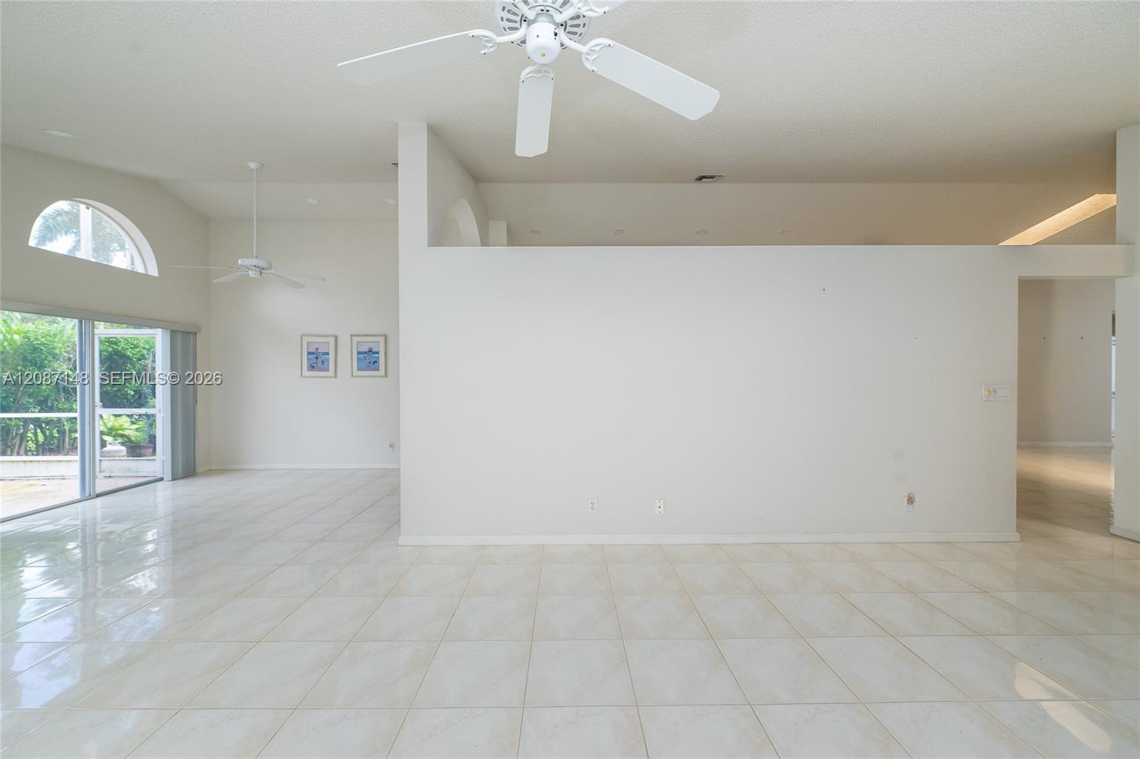 9706 Harbour Lake Circle gallery image #9