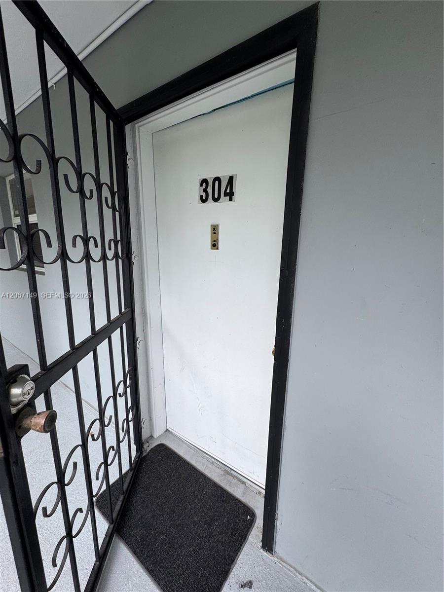 645 NE 121st Street