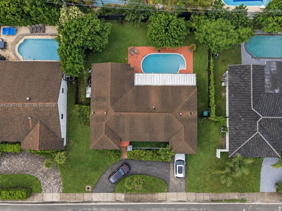 20120 Highland Lakes Boulevard