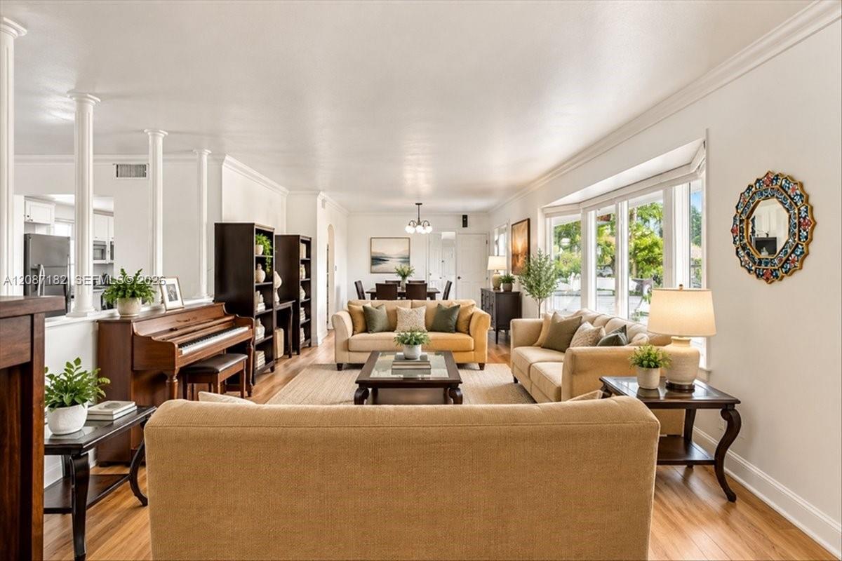 20120 Highland Lakes Boulevard