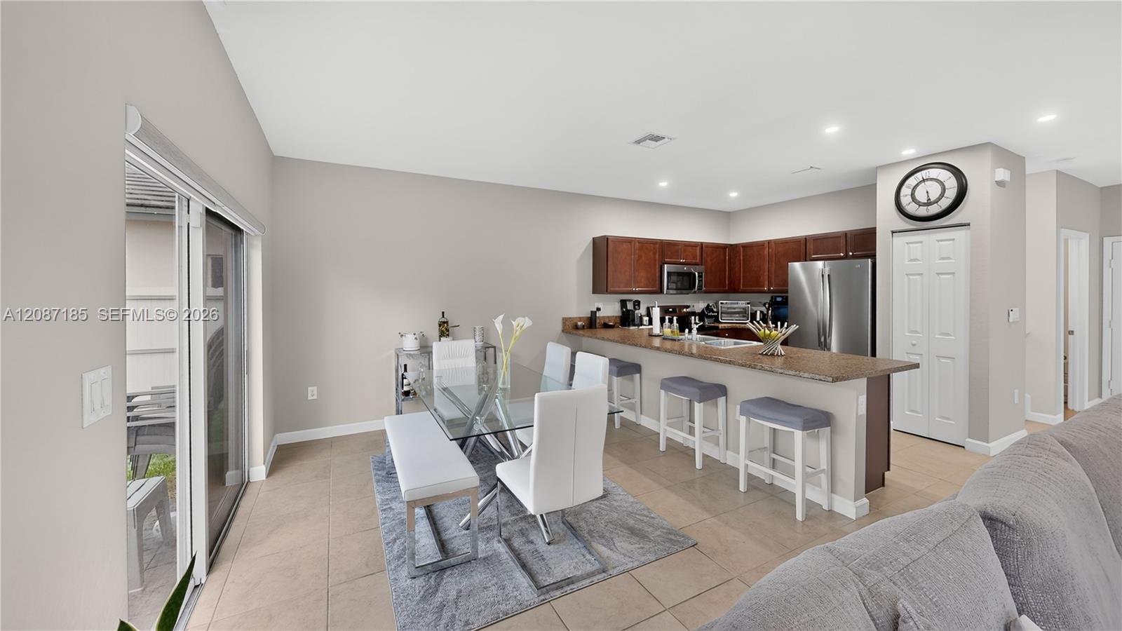 278 SE 31st Terrace