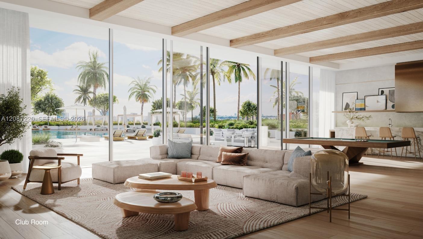 2411 Laguna