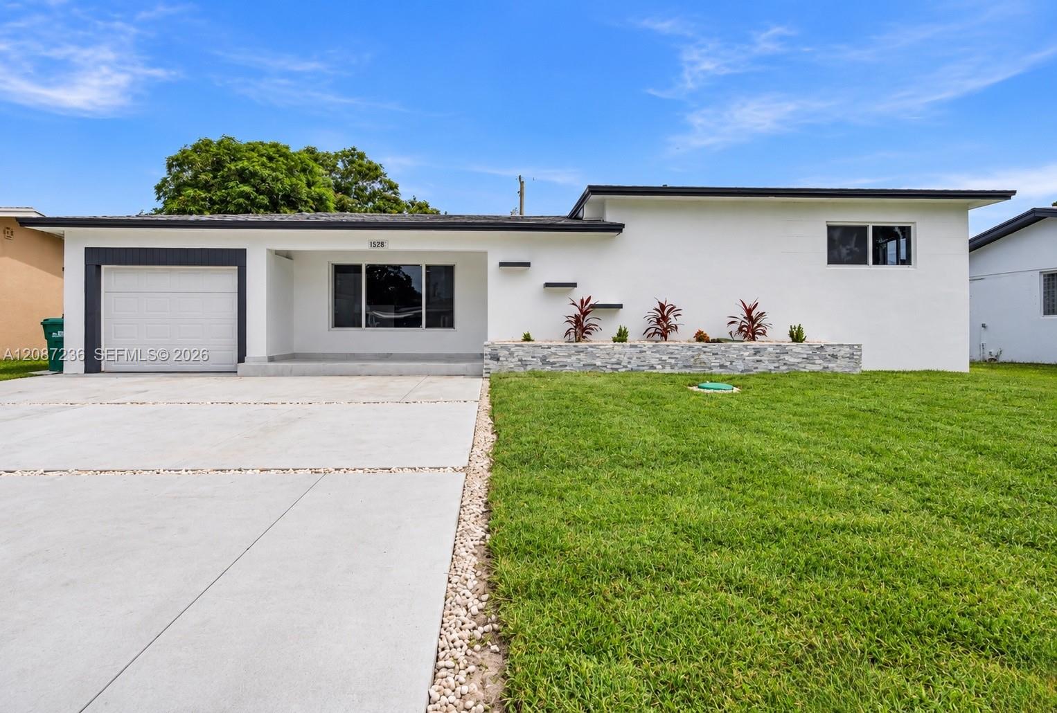 19201 NW 10th Court