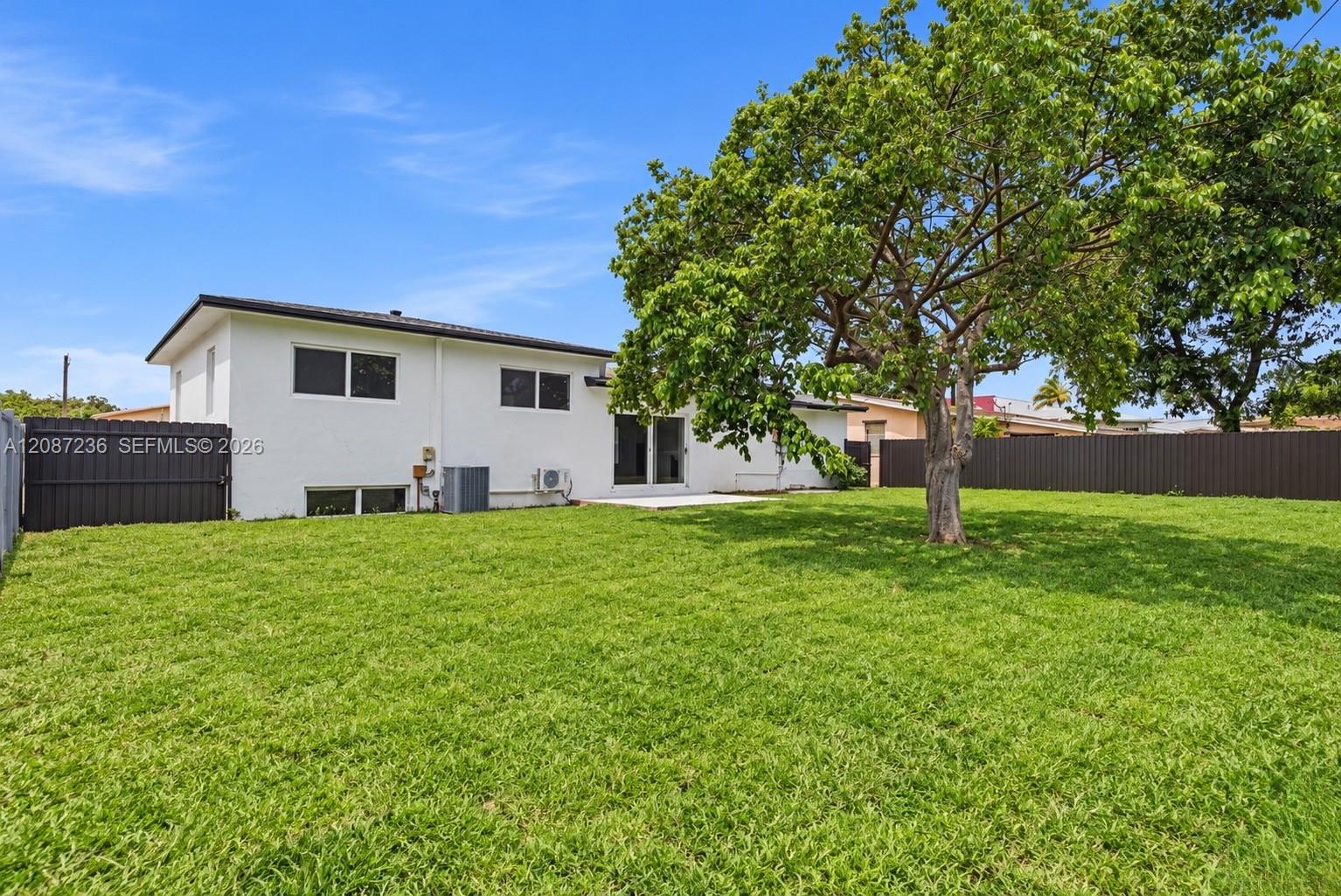 19201 NW 10th Court