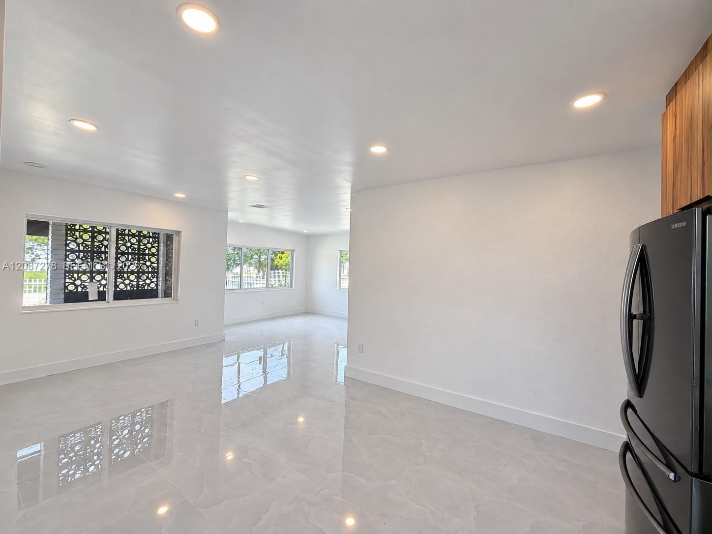 940 NW 67th Street