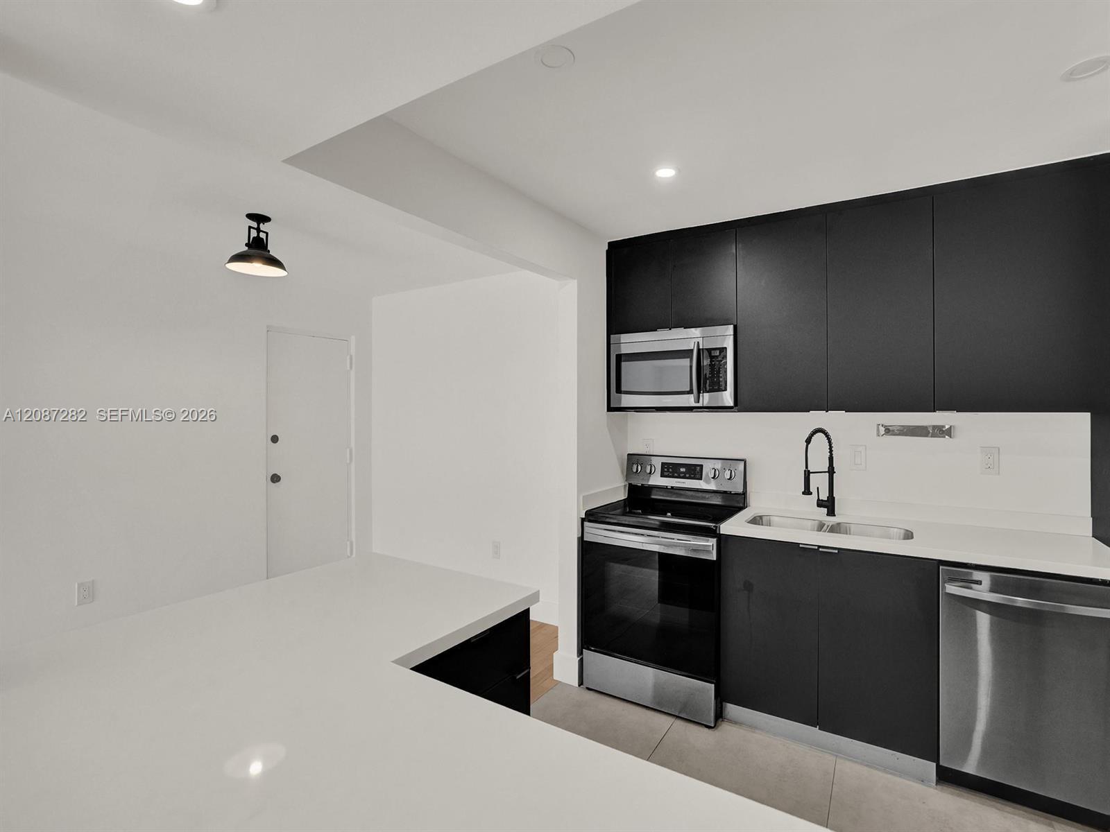 7111 Miami Lakes Drive