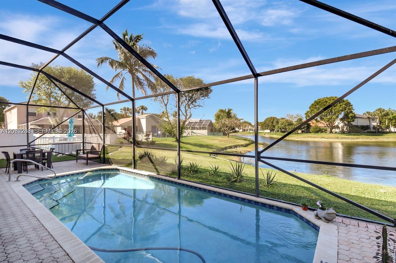 7647 Rockport Circle