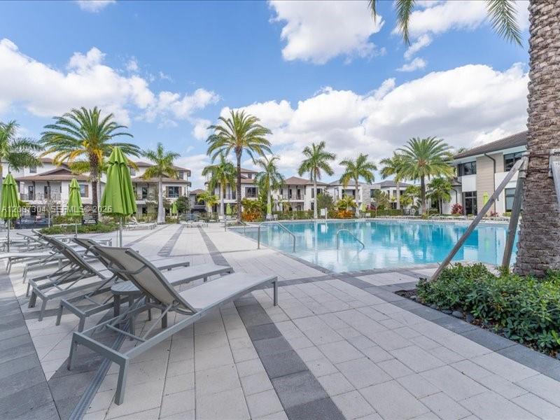 8201 NW 41st Street