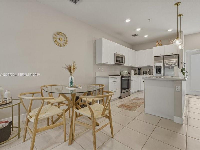 8201 NW 41st Street
