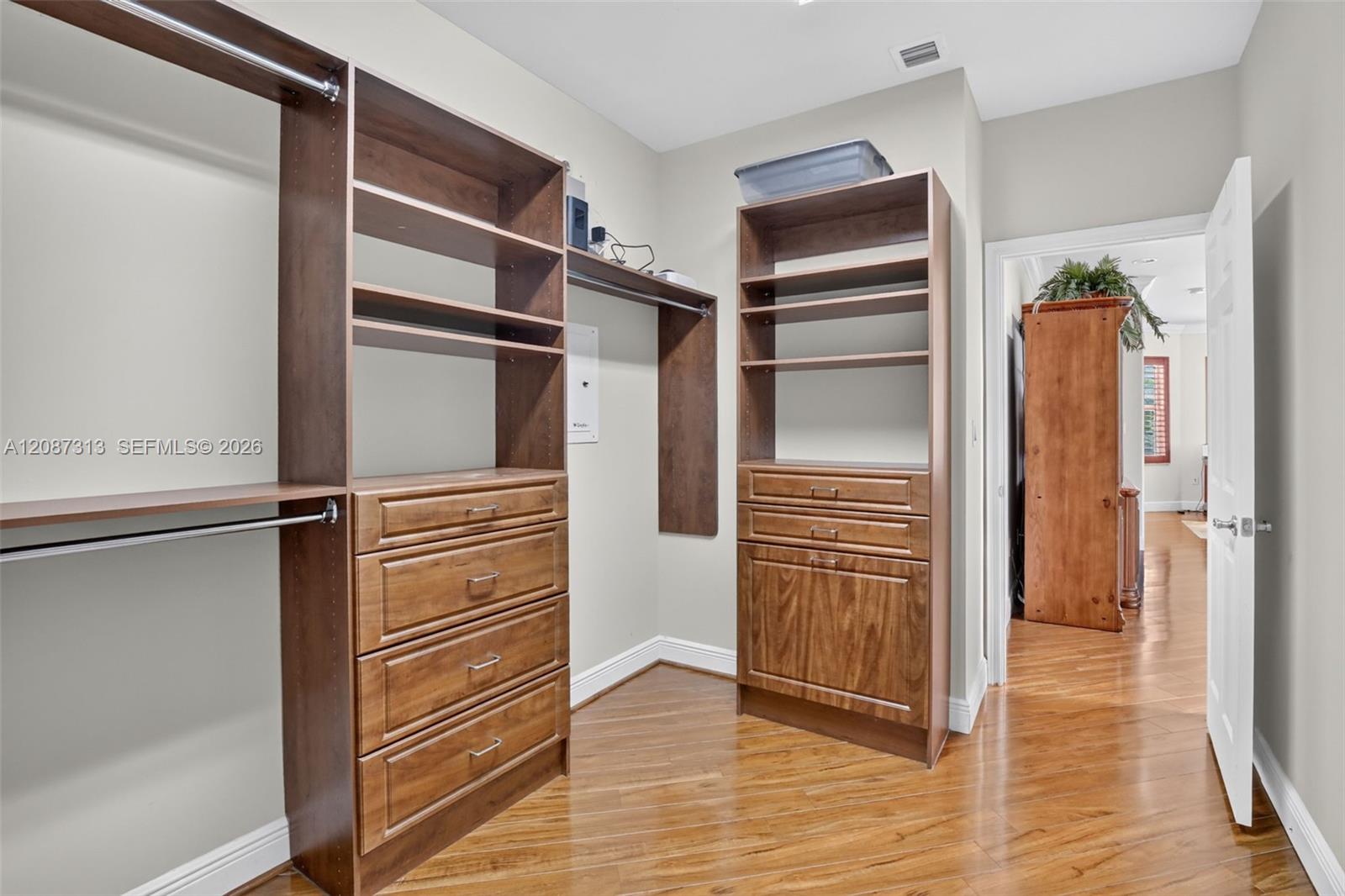 8210 Phoenician Court
