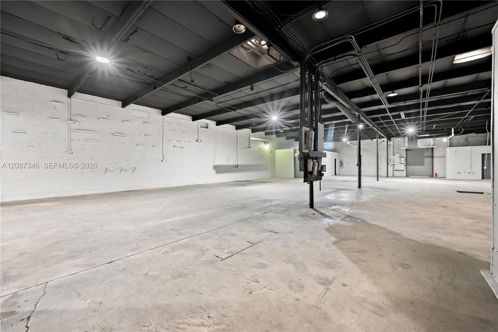 1050 E 24th Street