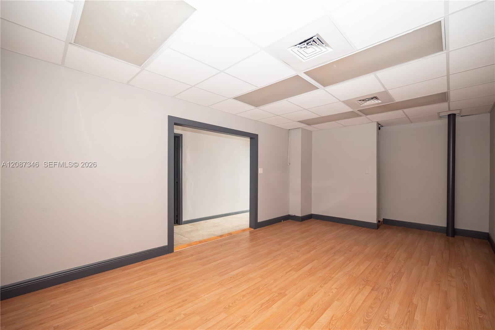 1050 E 24th Street