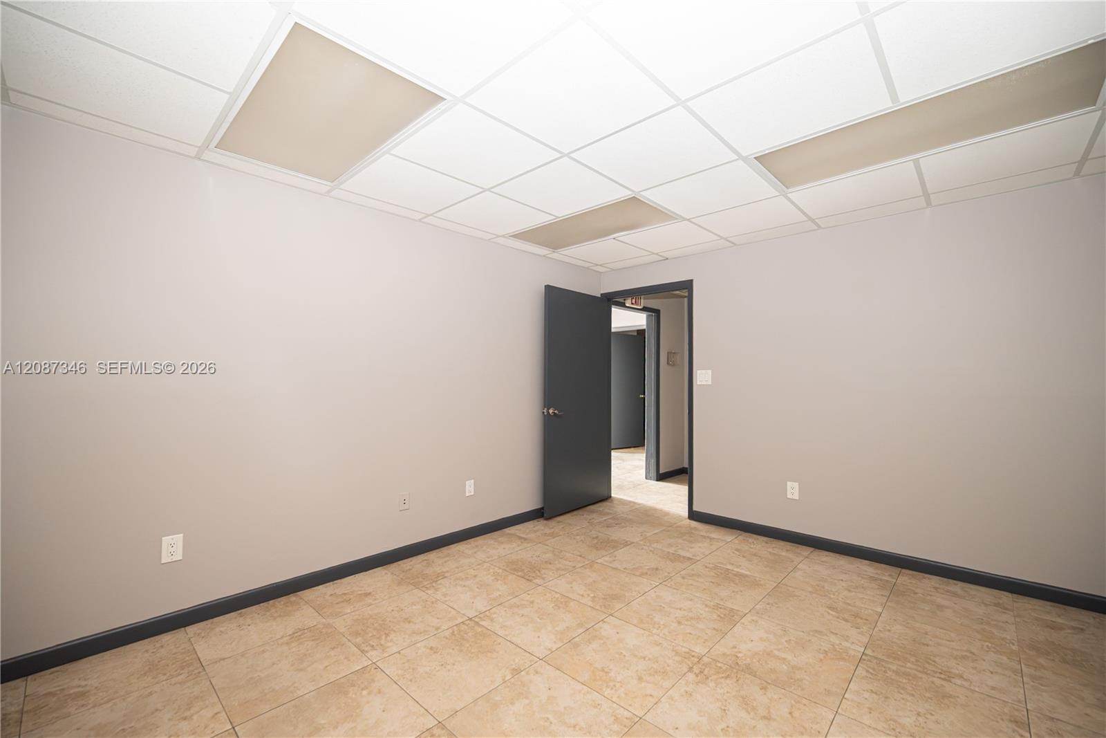 1050 E 24th Street