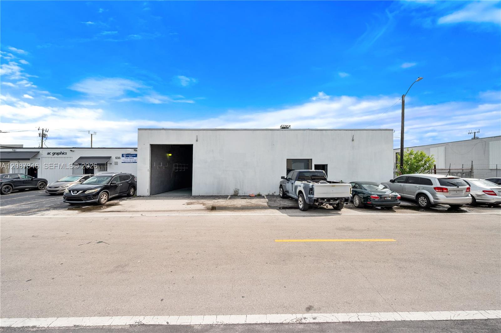 1050 E 24th Street