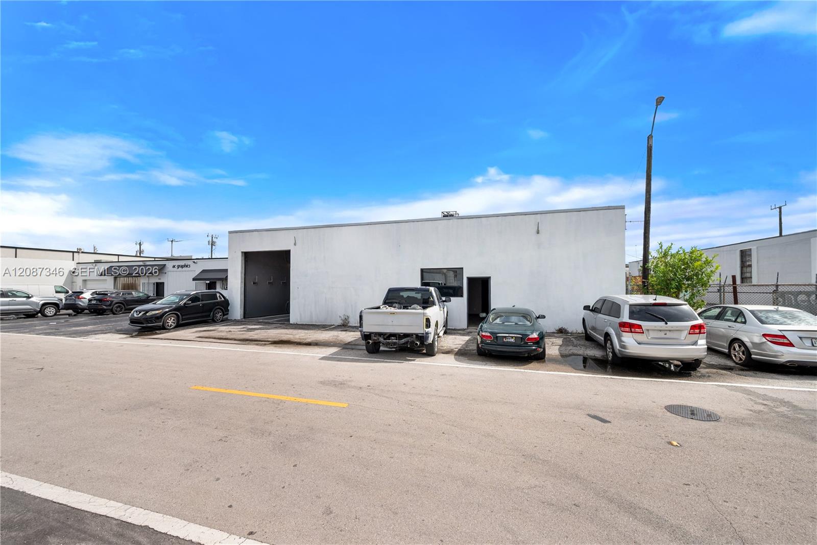 1050 E 24th Street