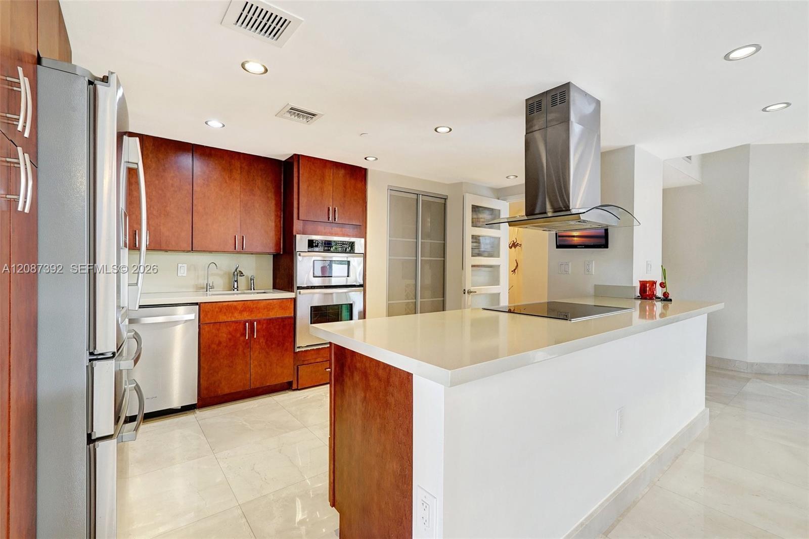 4000 Island Boulevard