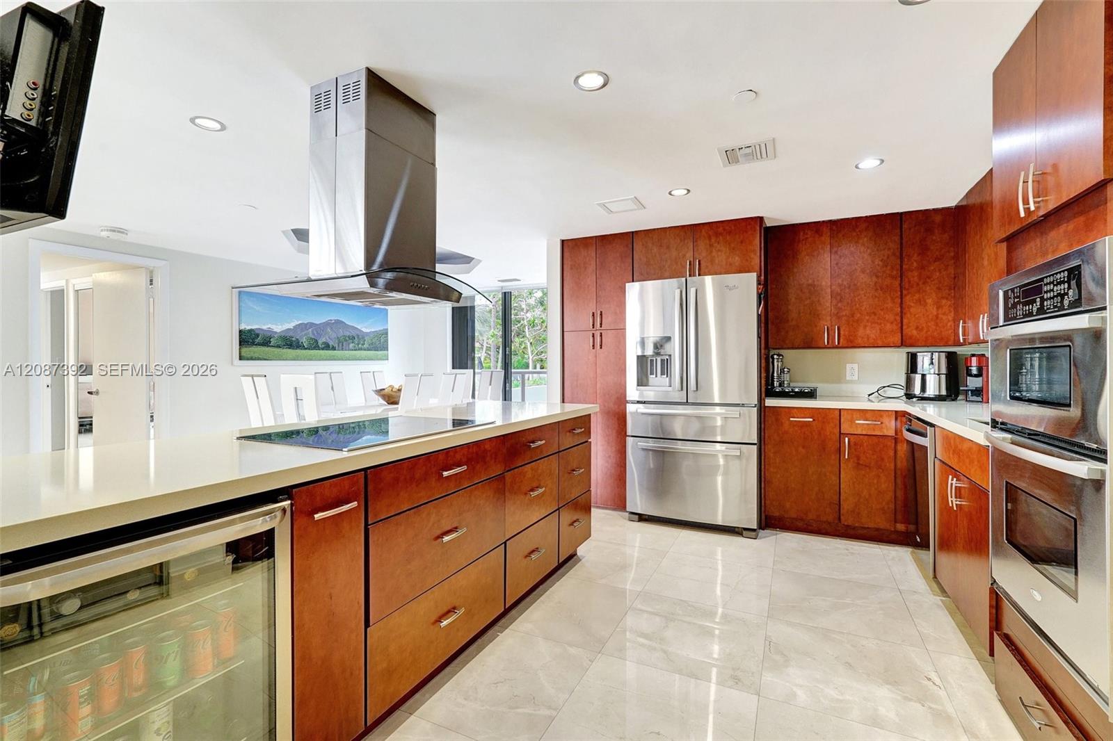 4000 Island Boulevard