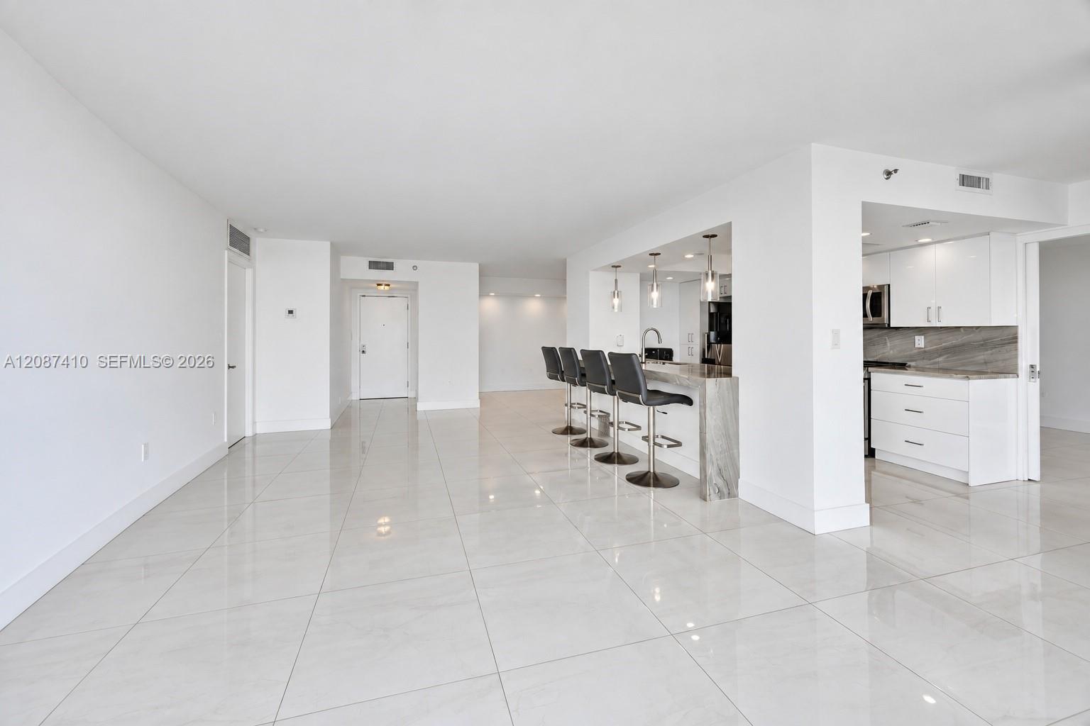 2000 Towerside Terrace