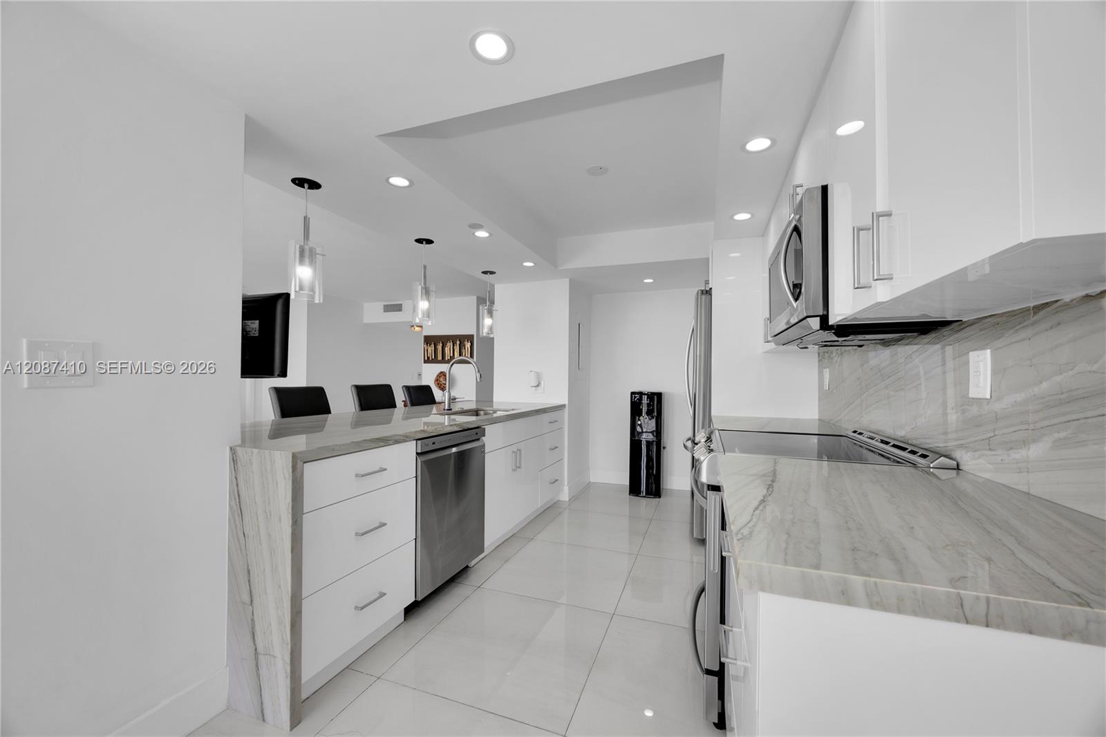 2000 Towerside Terrace