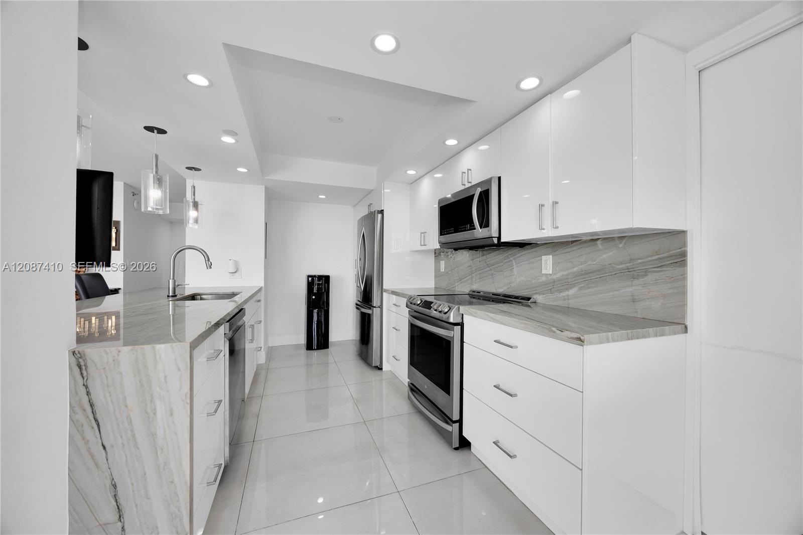 2000 Towerside Terrace
