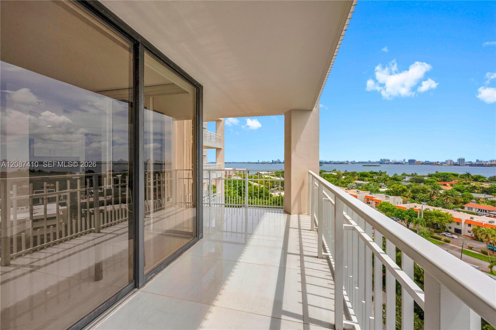 2000 Towerside Terrace