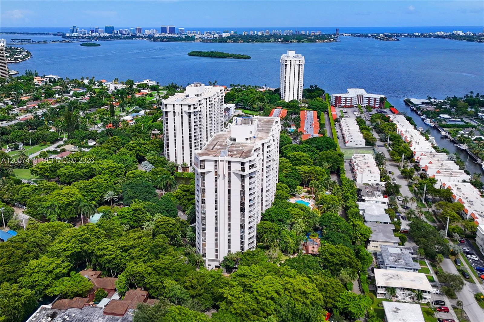 2000 Towerside Terrace