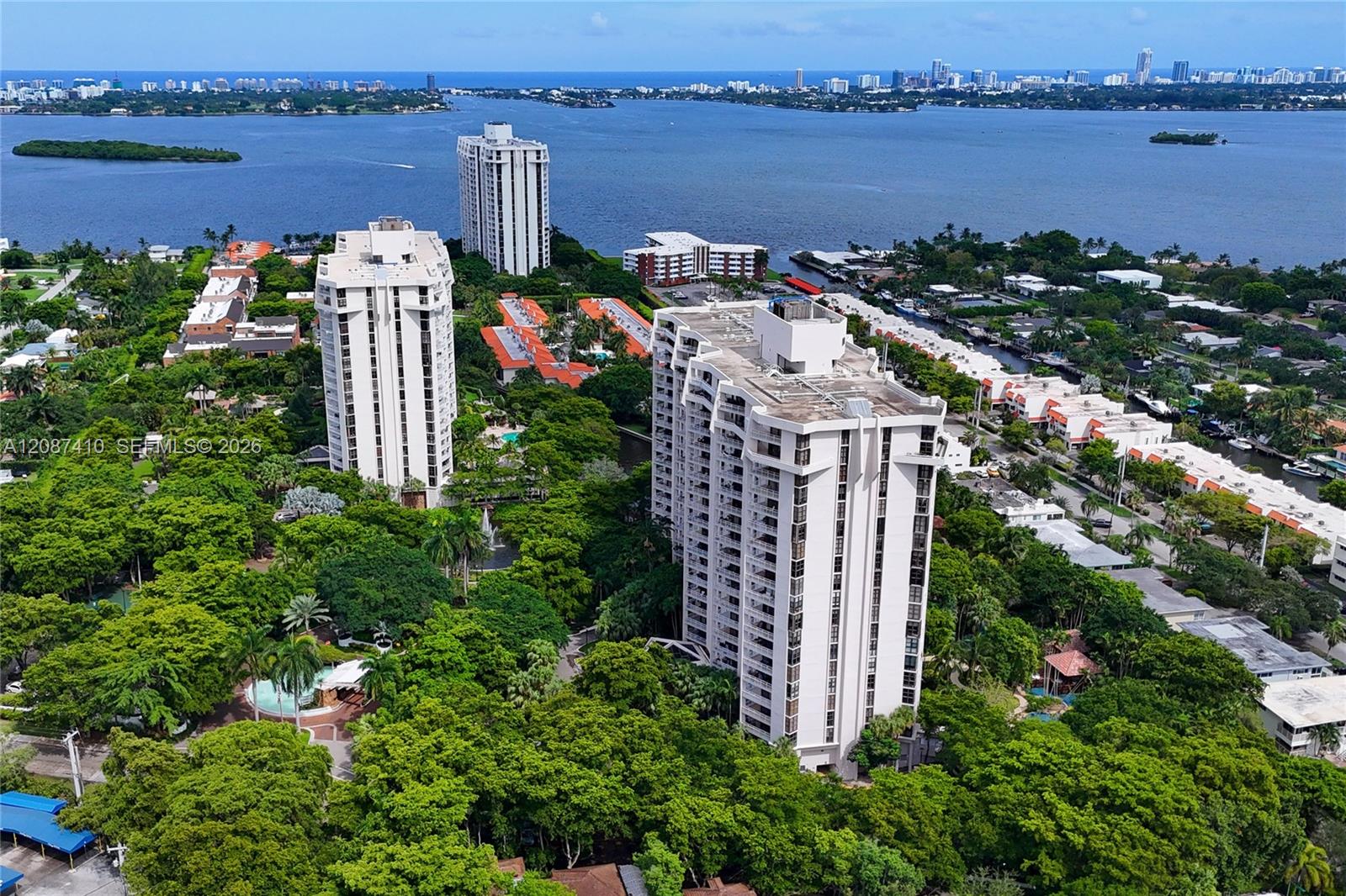 2000 Towerside Terrace