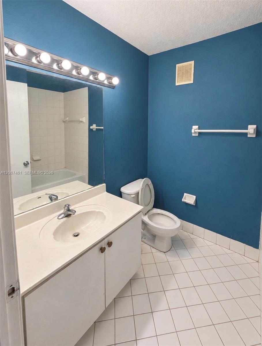 2650 SE 12th Place