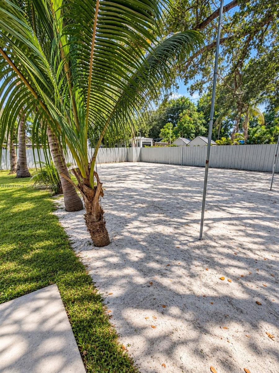 1418 NW 101st Street