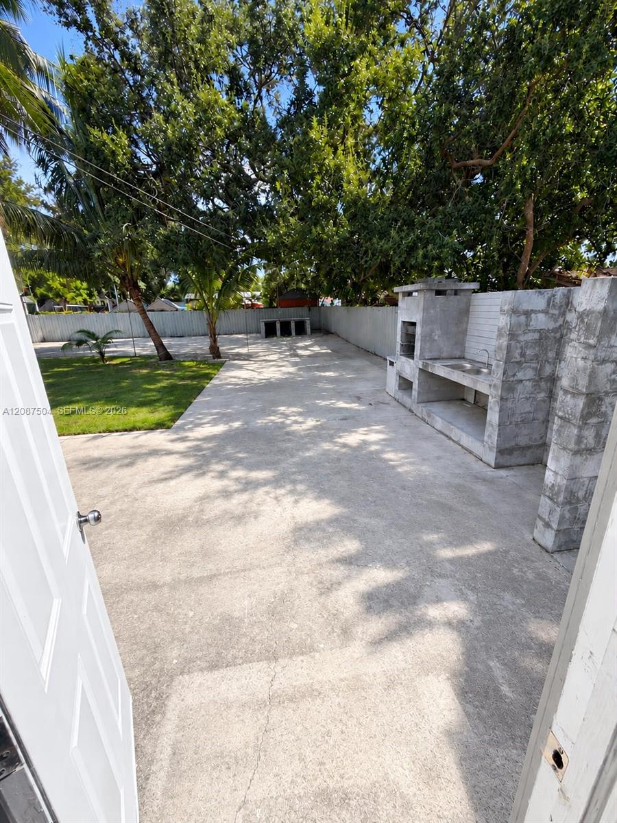 1418 NW 101st Street