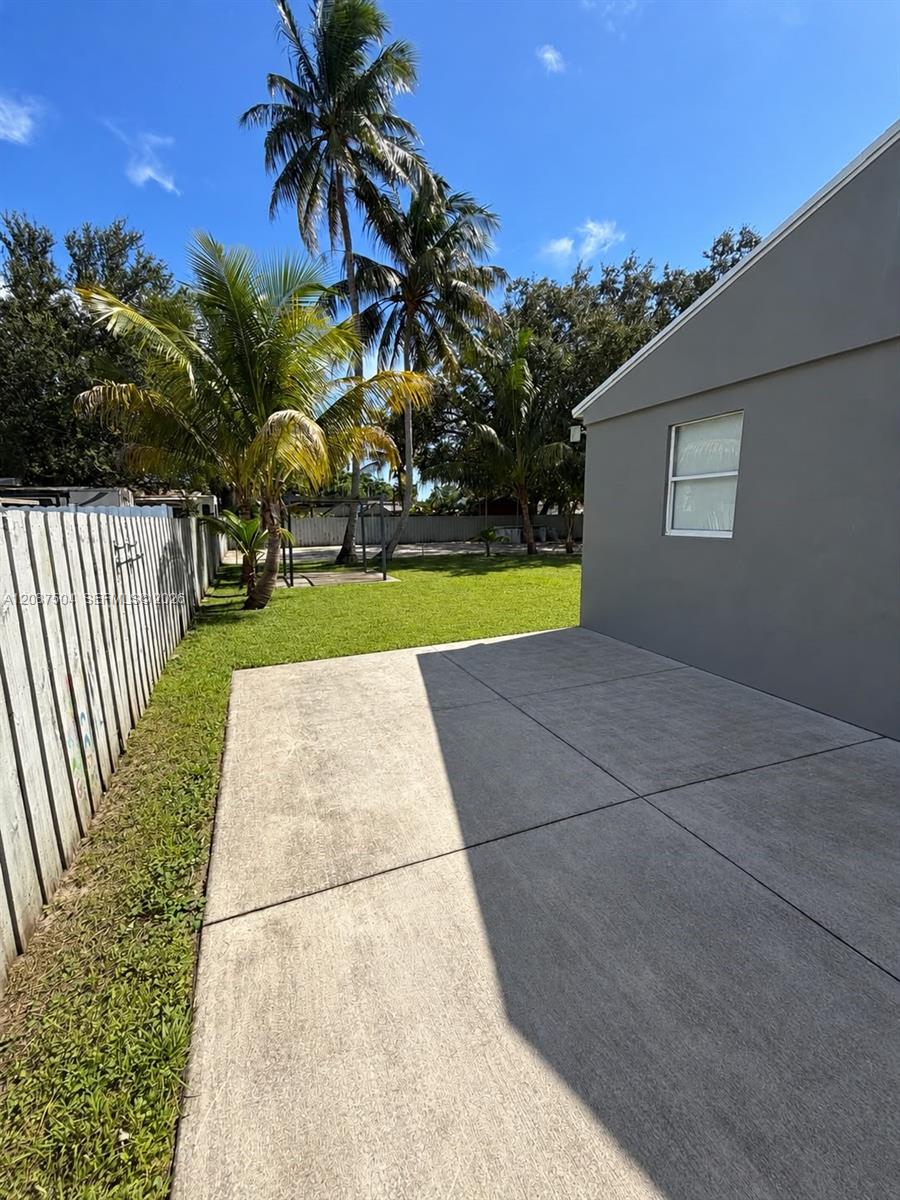 1418 NW 101st Street