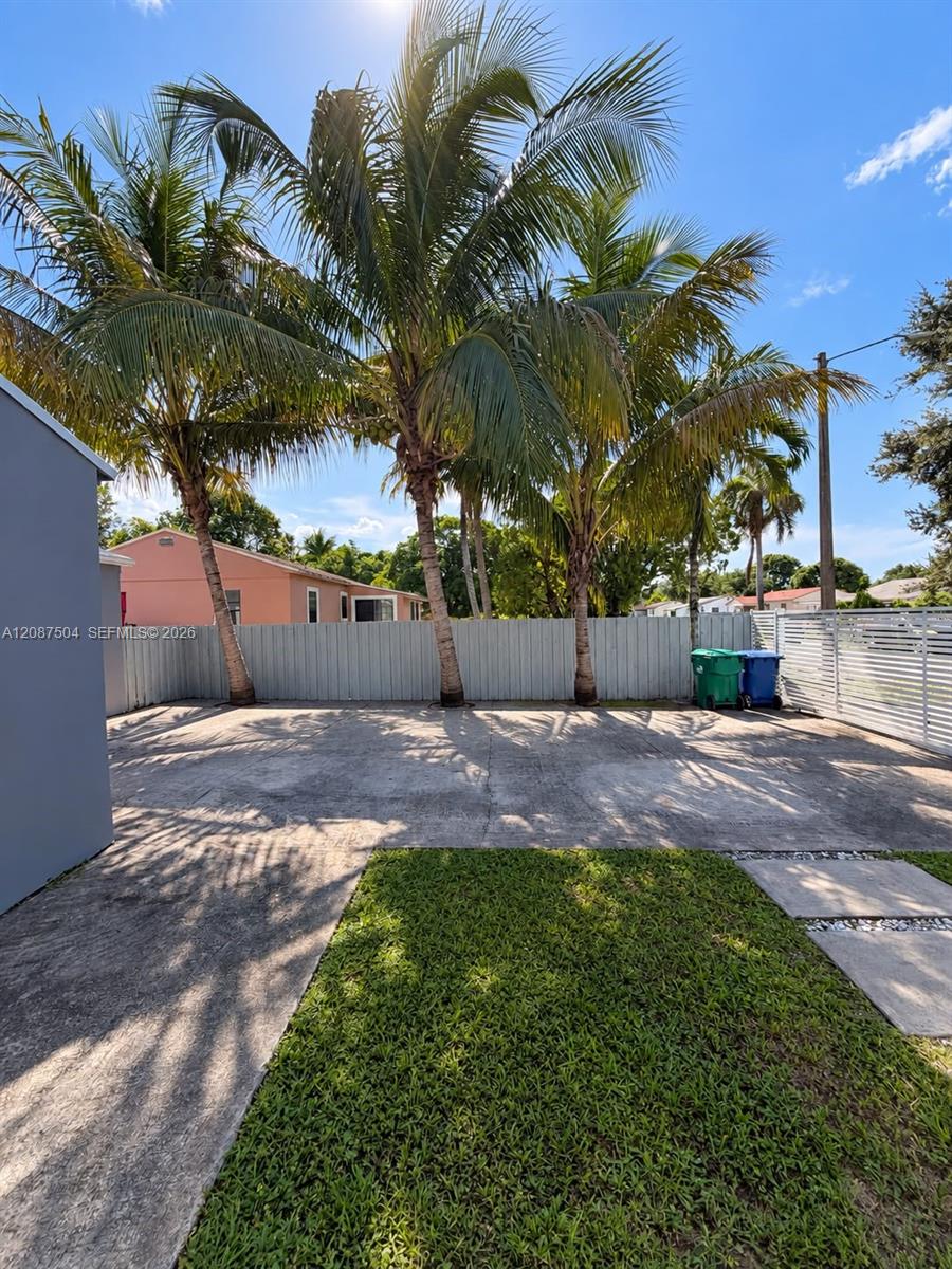 1418 NW 101st Street