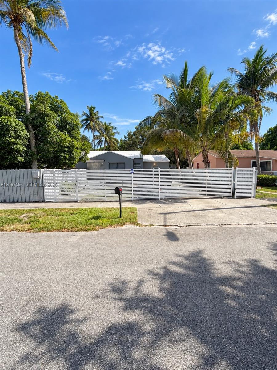 1418 NW 101st Street