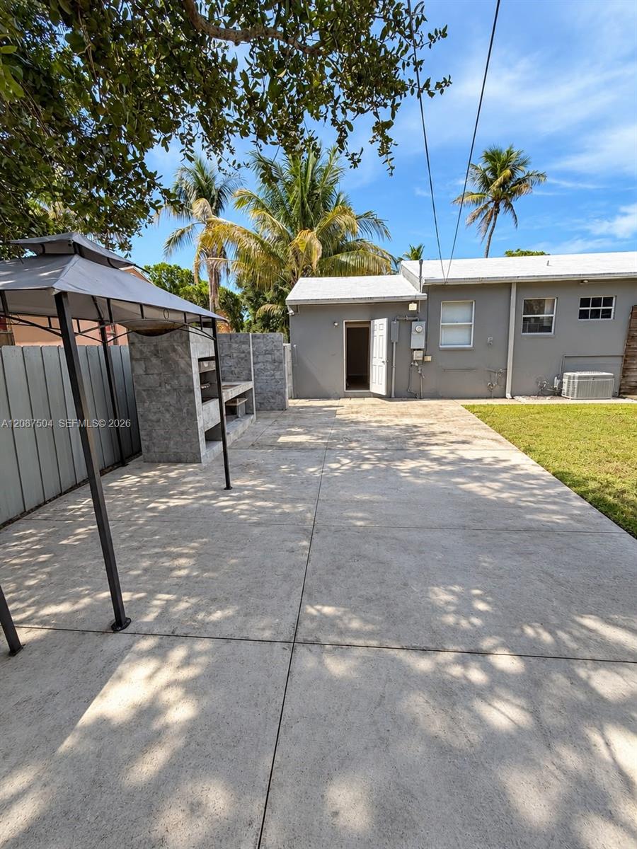 1418 NW 101st Street