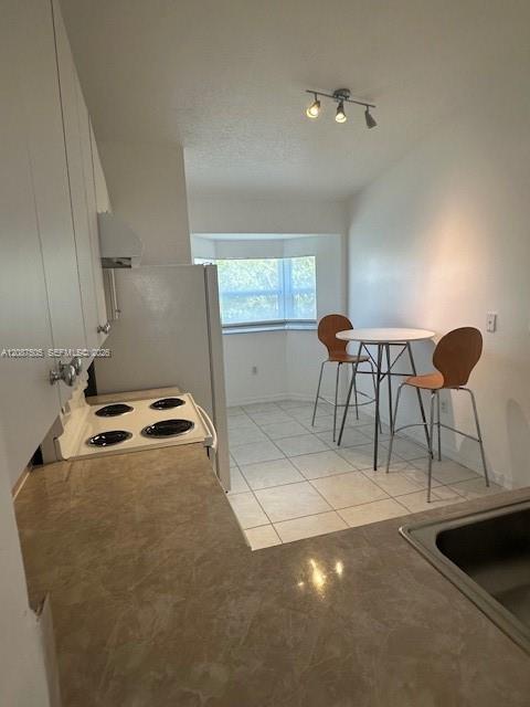 1271 SE 28th Court